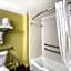 Coastal Hotel & Suites Virginia Beach - Oceanfront