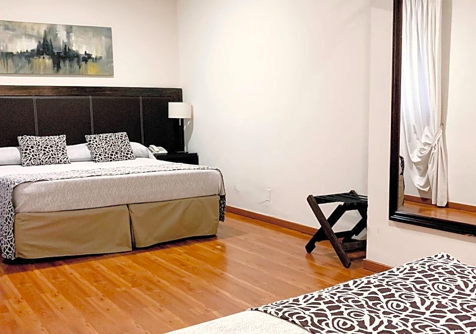 Hotel Carlos V by DOT Urban