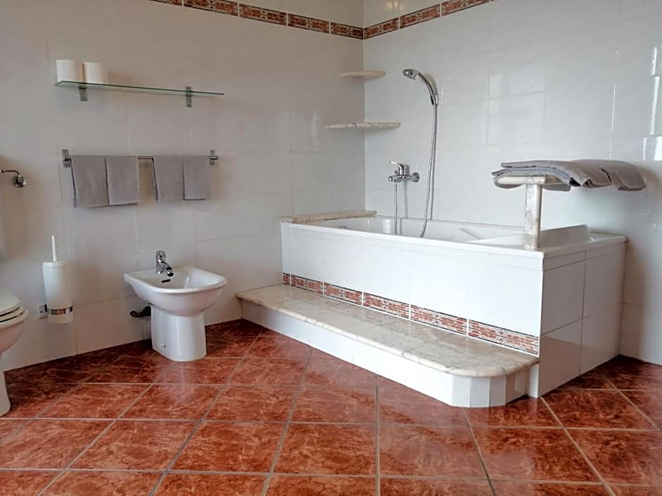 Villa Belvedere Langhe