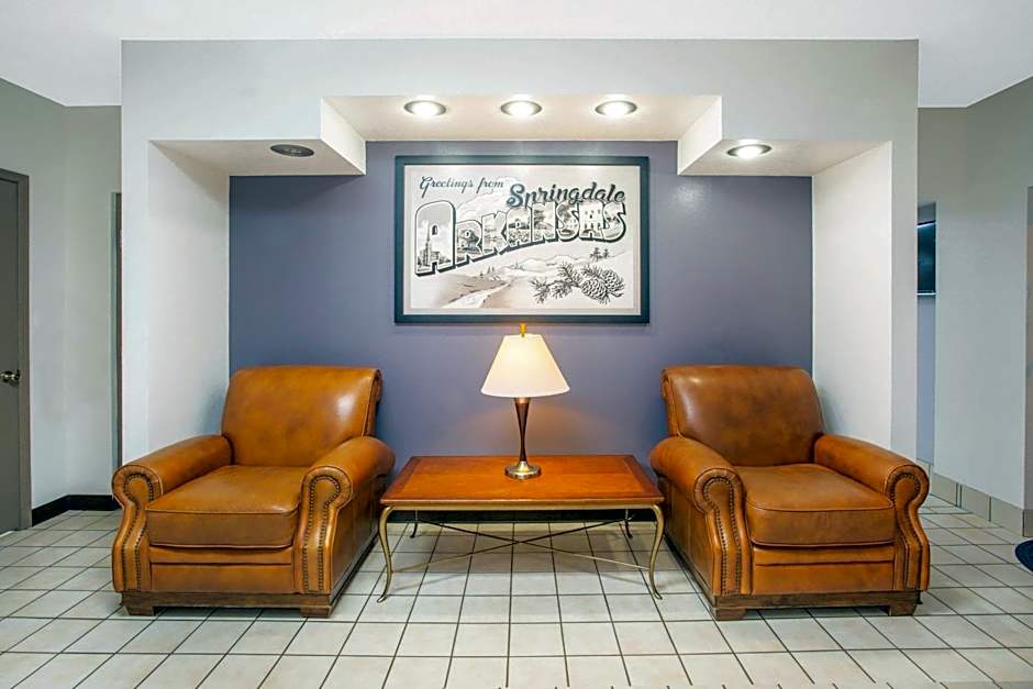 Super 8 by Wyndham Springdale AR