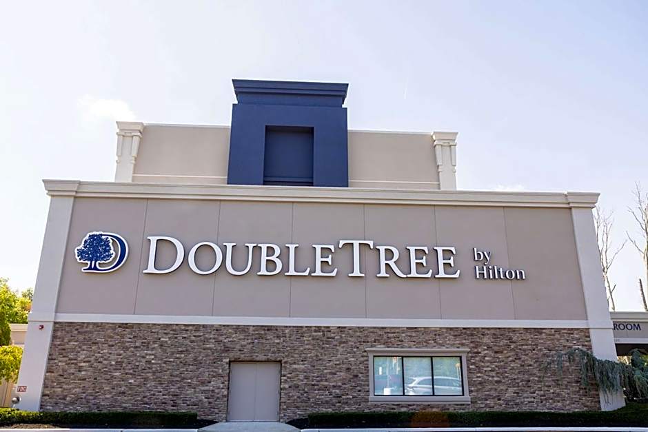 DoubleTree By Hilton Tinton Falls Eatontown