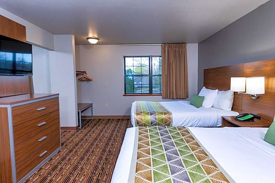 Extended Stay Airport