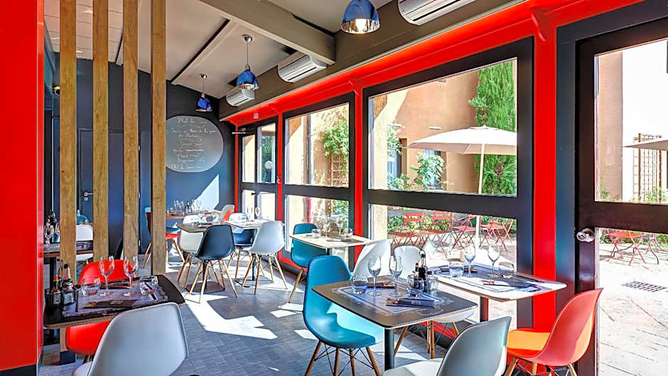 ibis Lyon North