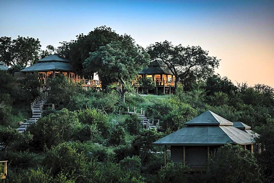 Simbavati Hilltop Lodge