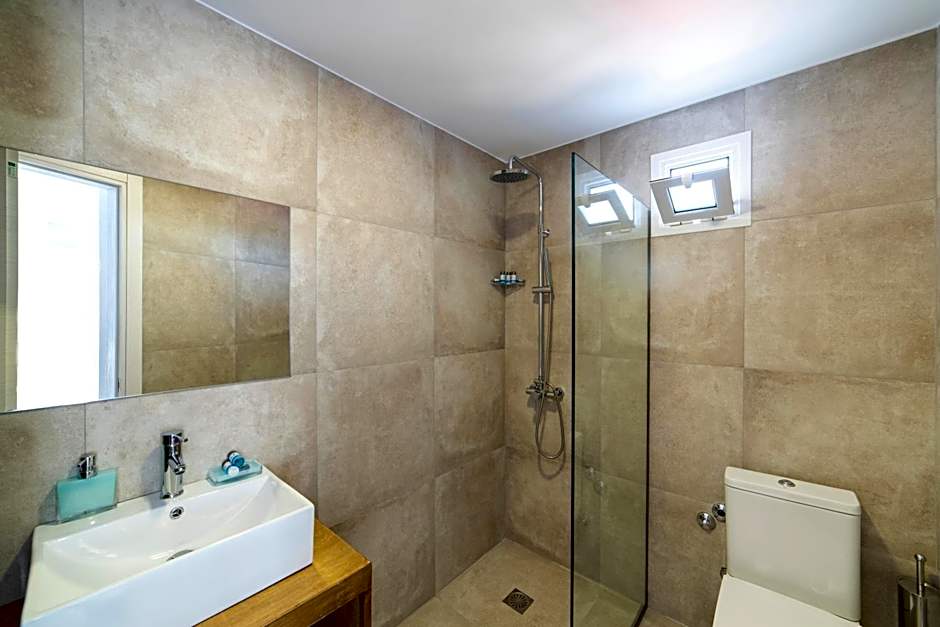 Naiades Marina Hotel