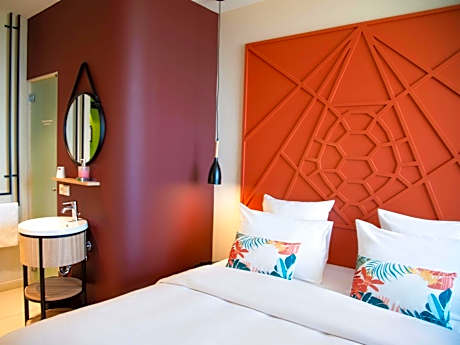 Superior Room with One Double Bed and One Sofa Bed