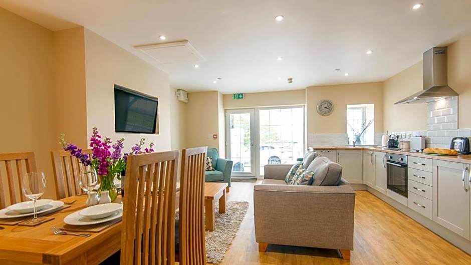 Lastra Farm Hotel