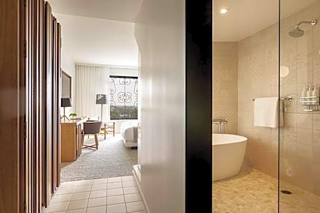 Premium King Room with Tub and Walk-In Shower