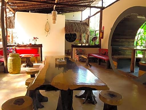 Tubo Tulum Hostel