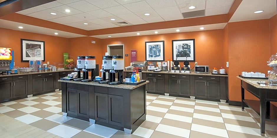 Hampton Inn & Suites Seneca-Clemson Area