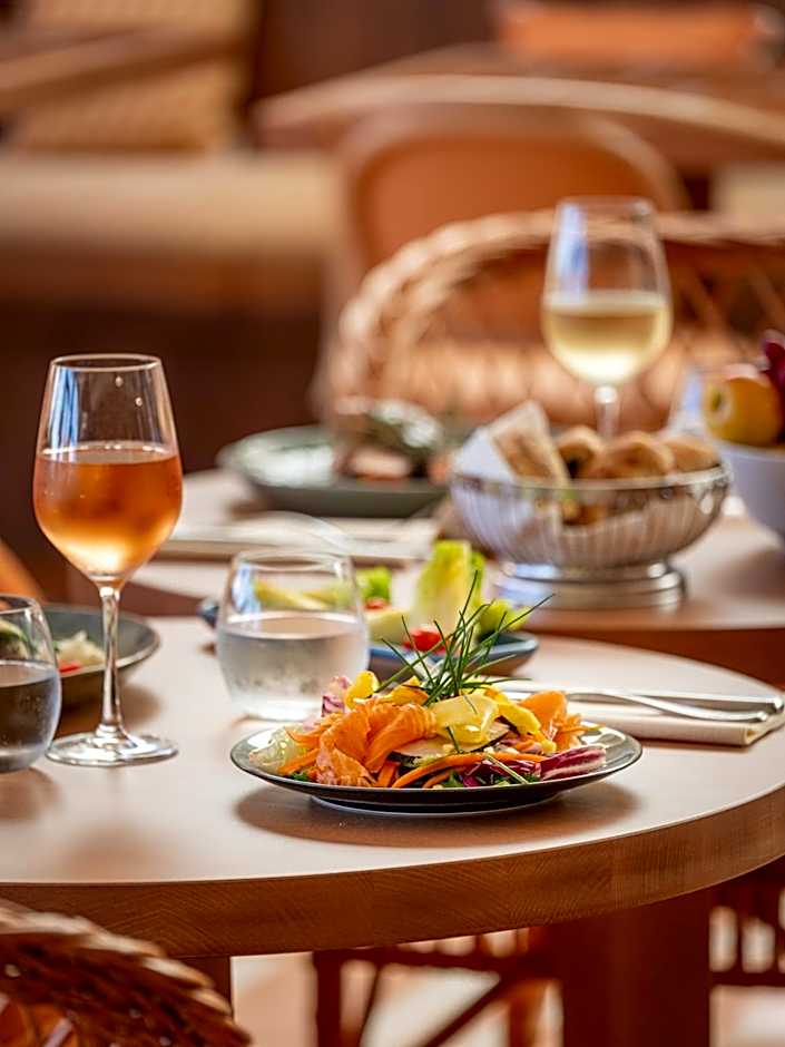 Golden Tulip Villa Massalia