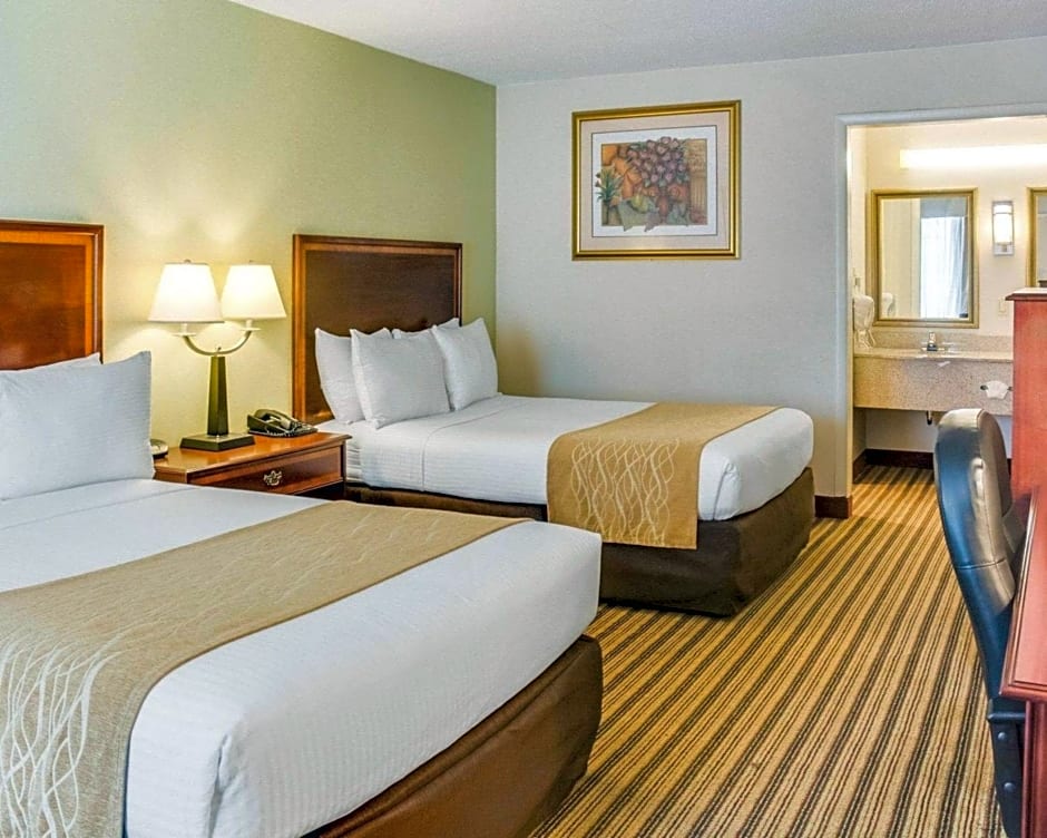 Clarion Inn