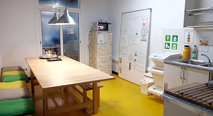Sleep Green - Certified Eco Youth Hostel Barcelona