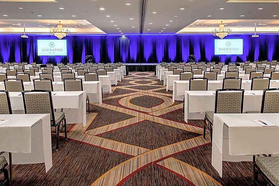 Sheraton Westport Chalet Hotel St. Louis