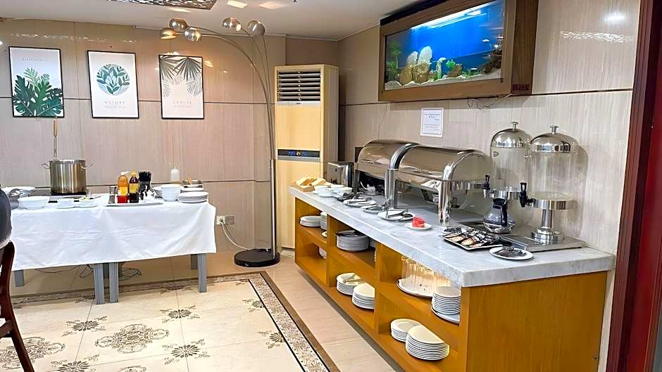 Adenia Hotel – Ho Chi Minh City, LA