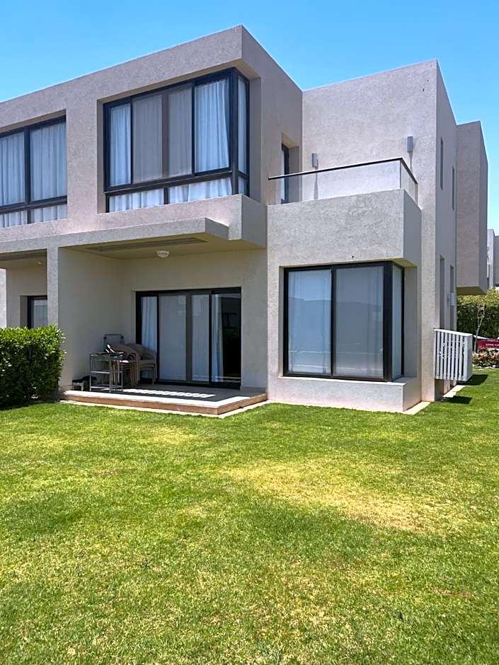 Azha ain sokhna Luxury vacation villa - families only