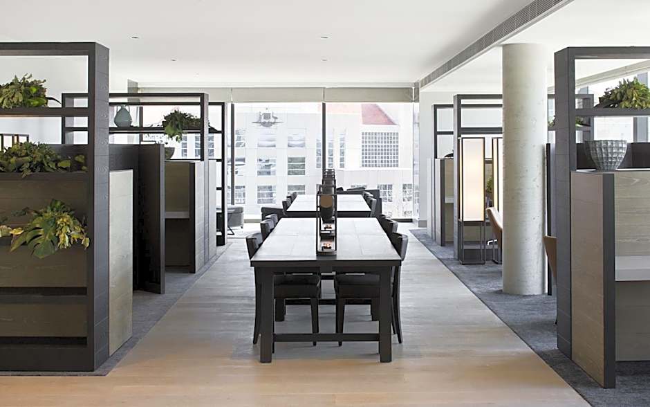 Little National Hotel