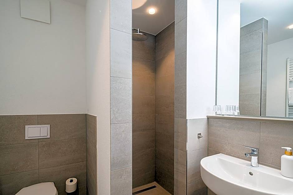 Stadthotel Lohne, Self Check In, mit Bäckerei und Cafe