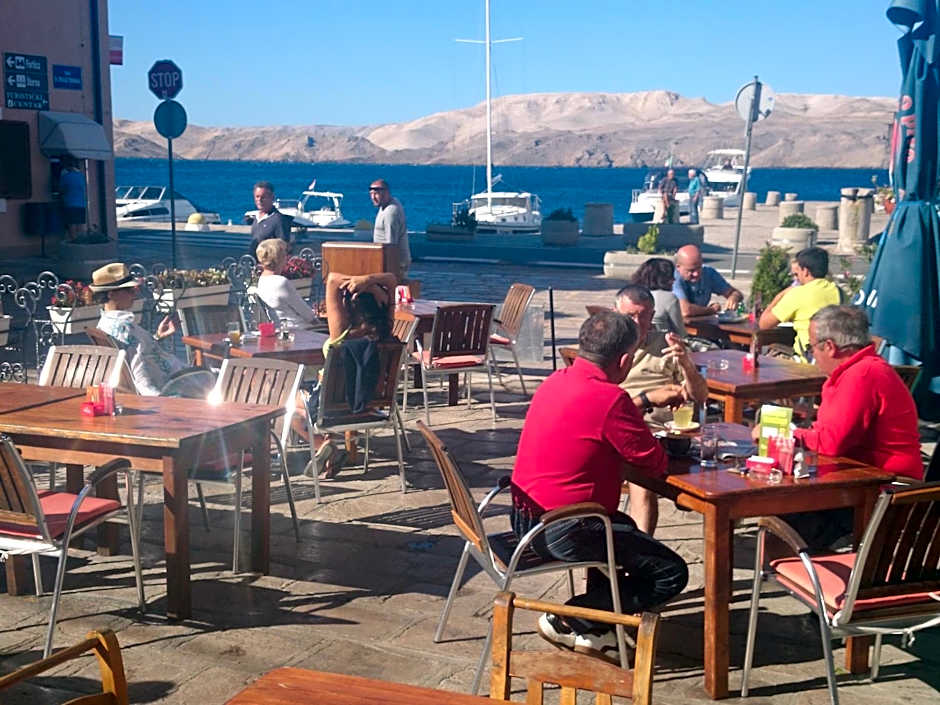 Hotel Palace Vrkljan