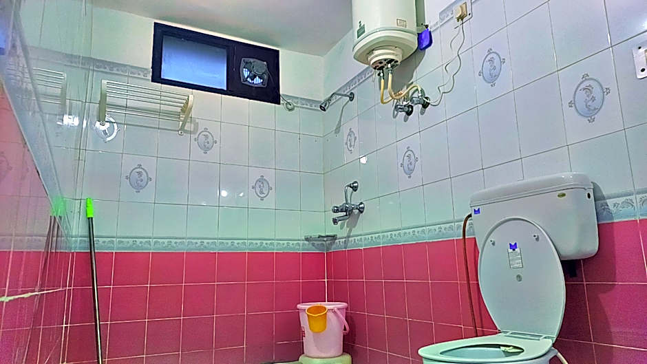 Dev Cottage and Homestay