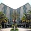 Tides Apt on Hollywood Beach