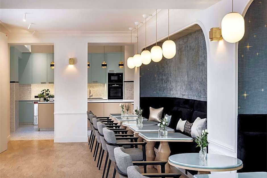 Hotel Louvre Montana