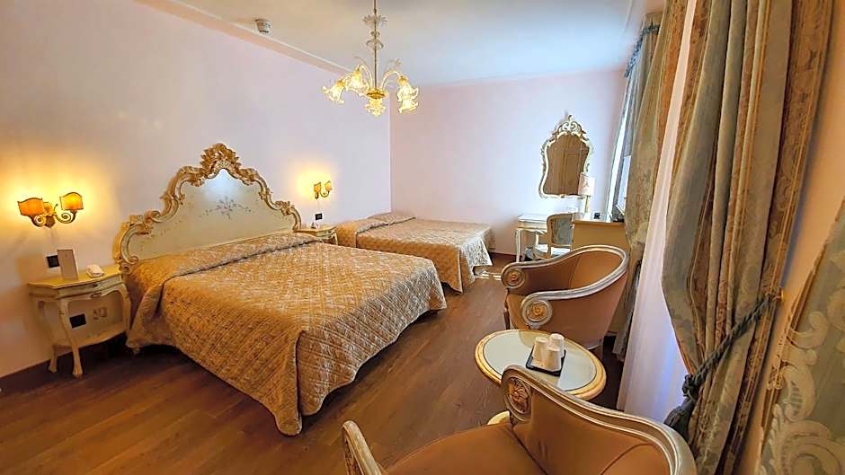 Hotel Carlton On The Grand Canal