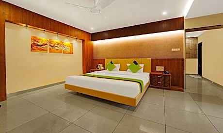 Treebo Surya Comforts, 200 Mtrs From Kolhapur Railway Station