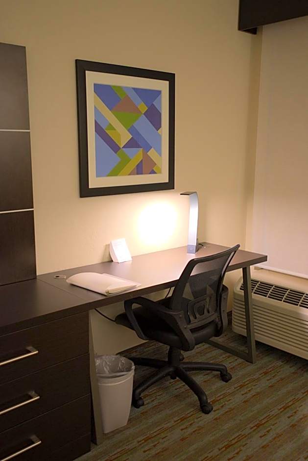 Holiday Inn Express Anderson I-85 - Exit 27- Highway 81 By IHG