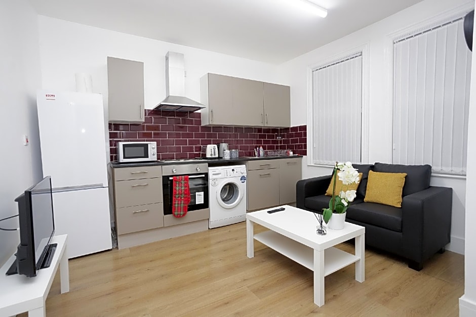 KIRKSTALL SERVICED APARTMENTS LEEDS