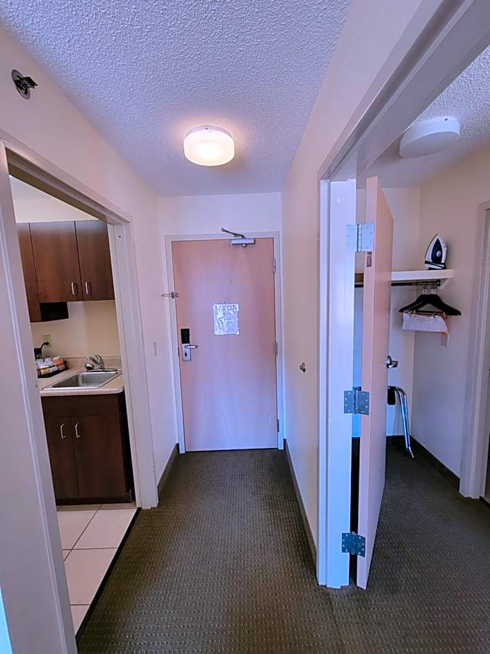 Quality Inn & Suites Prestonsburg next to Mountain Arts Center