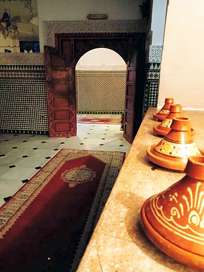 Hôtel Sid El Aidi Médina