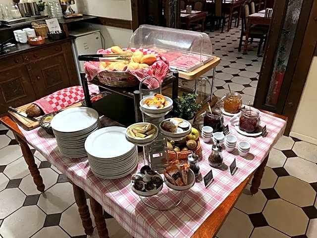 Hotel American – Venlo, MT