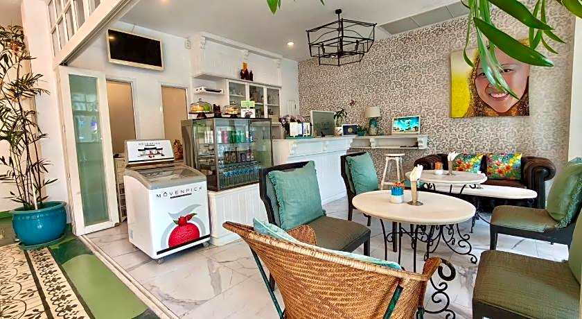 Casa Blanca Boutique Hotel - SHA Plus