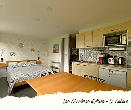 Appartement-Famille-Salle de Bain amenagée-Vue sur la campagne-La Cabane