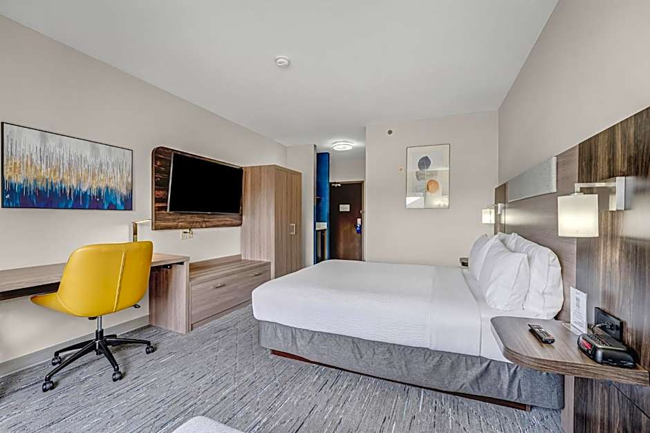 Holiday Inn Express Hotel & Suites-Edmonton South By IHG