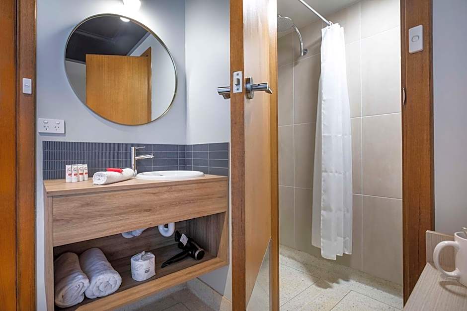 Nightcap at Empire Hotel