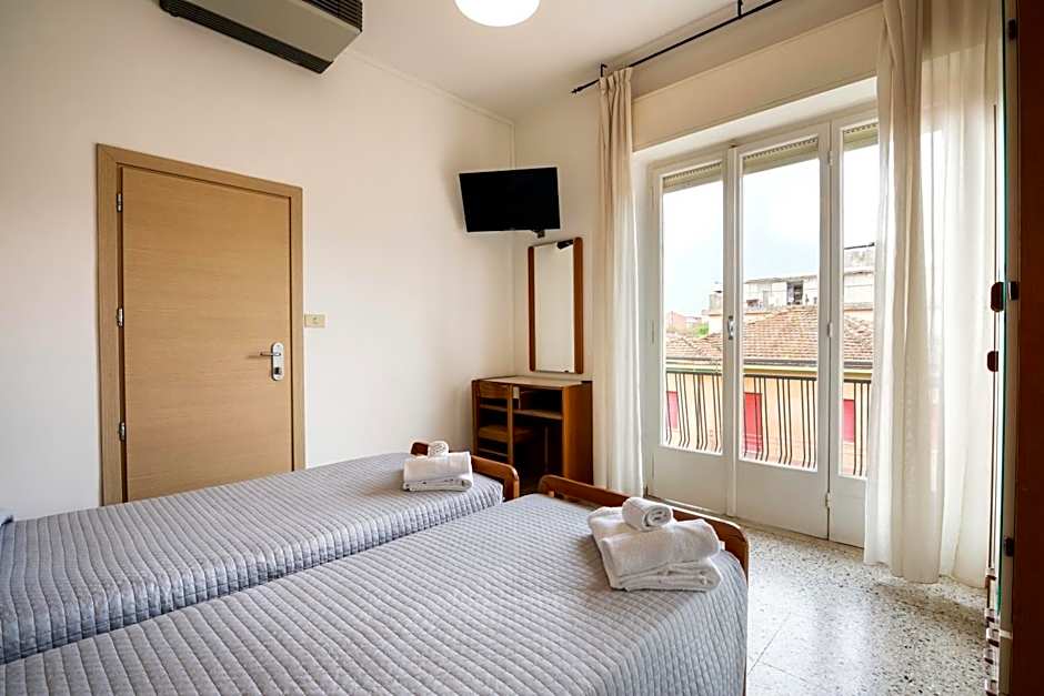 Hotel Ausonia B&B RiMiNi