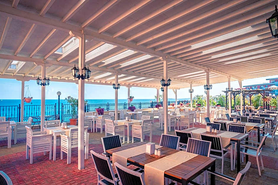 Tiva del Mar Beach Hotel