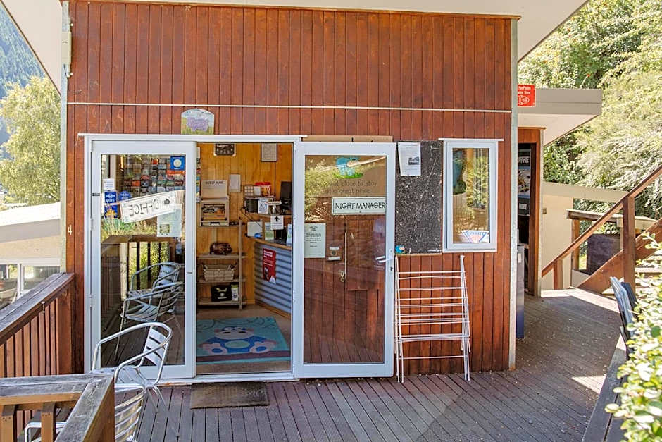 Hippo Lodge Backpackers