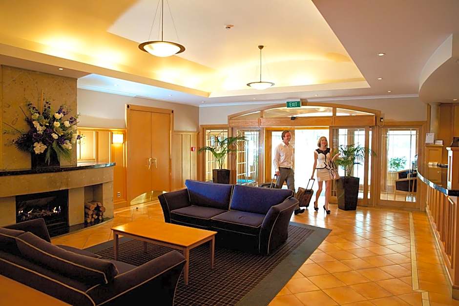 Brentwood Hotel