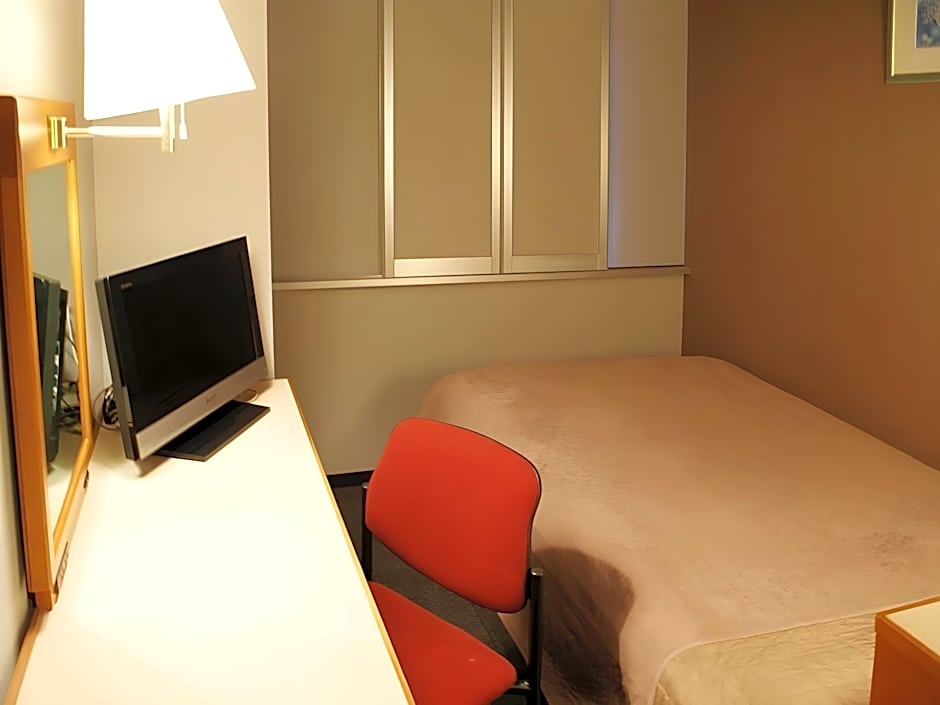 Hotel Livemax Hiratsuka Ekimae