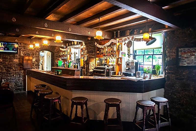 The Garrandarragh Inn