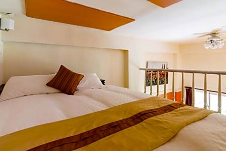 Classic Quadruple Room