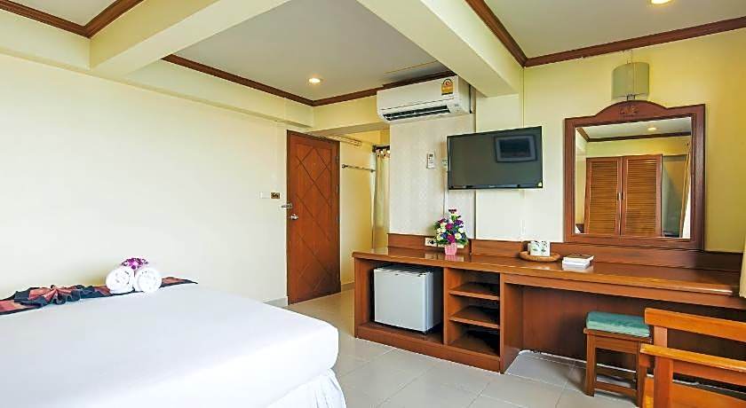 Krabi City Seaview Hotel