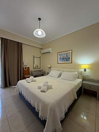 Paradise Hotel