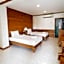 Fah Place Hotel