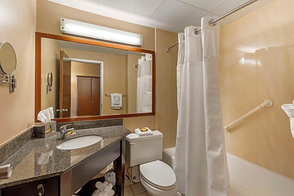 Best Western Plus The Charles Hotel