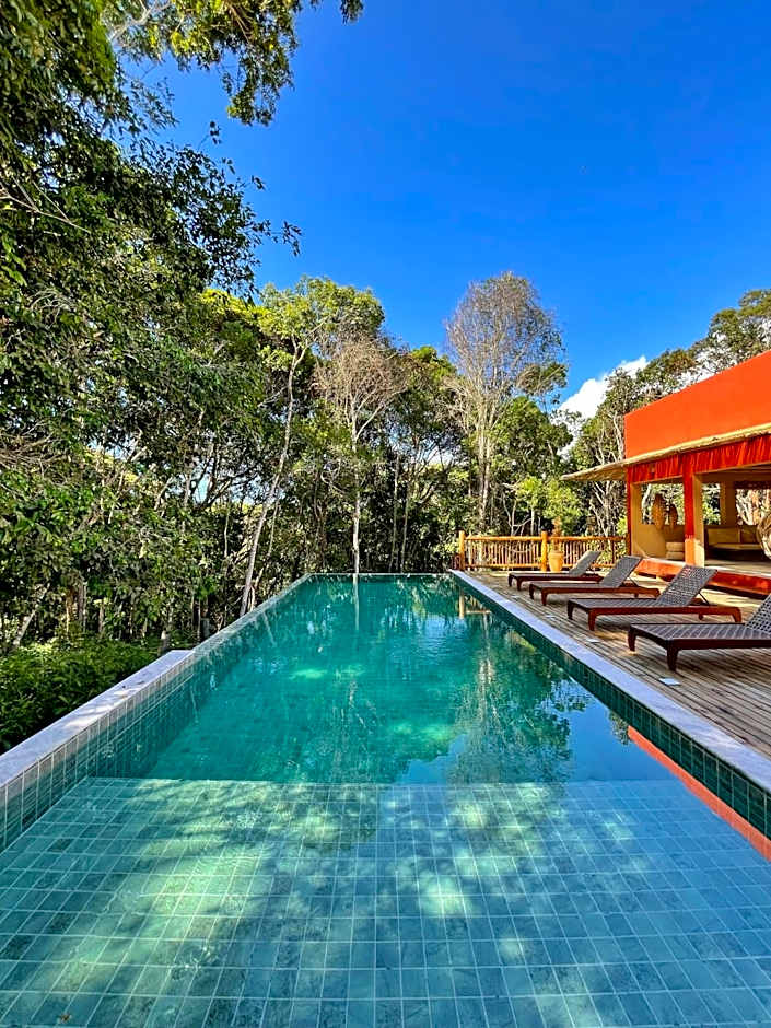 Boate, Beach Tennis & bangalôs STAFF Completo