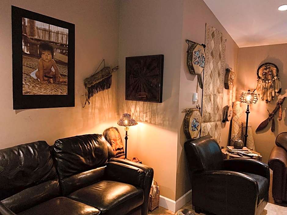 The Fraser River's Edge B&B Lodge